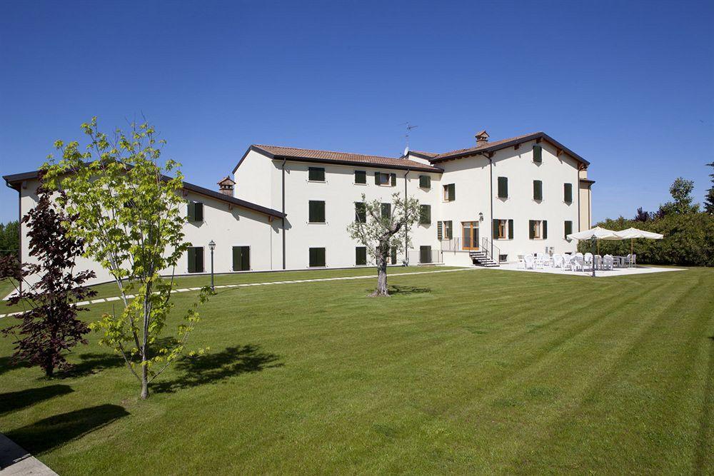Relais Corte Pontigliardo Colà Exteriör bild