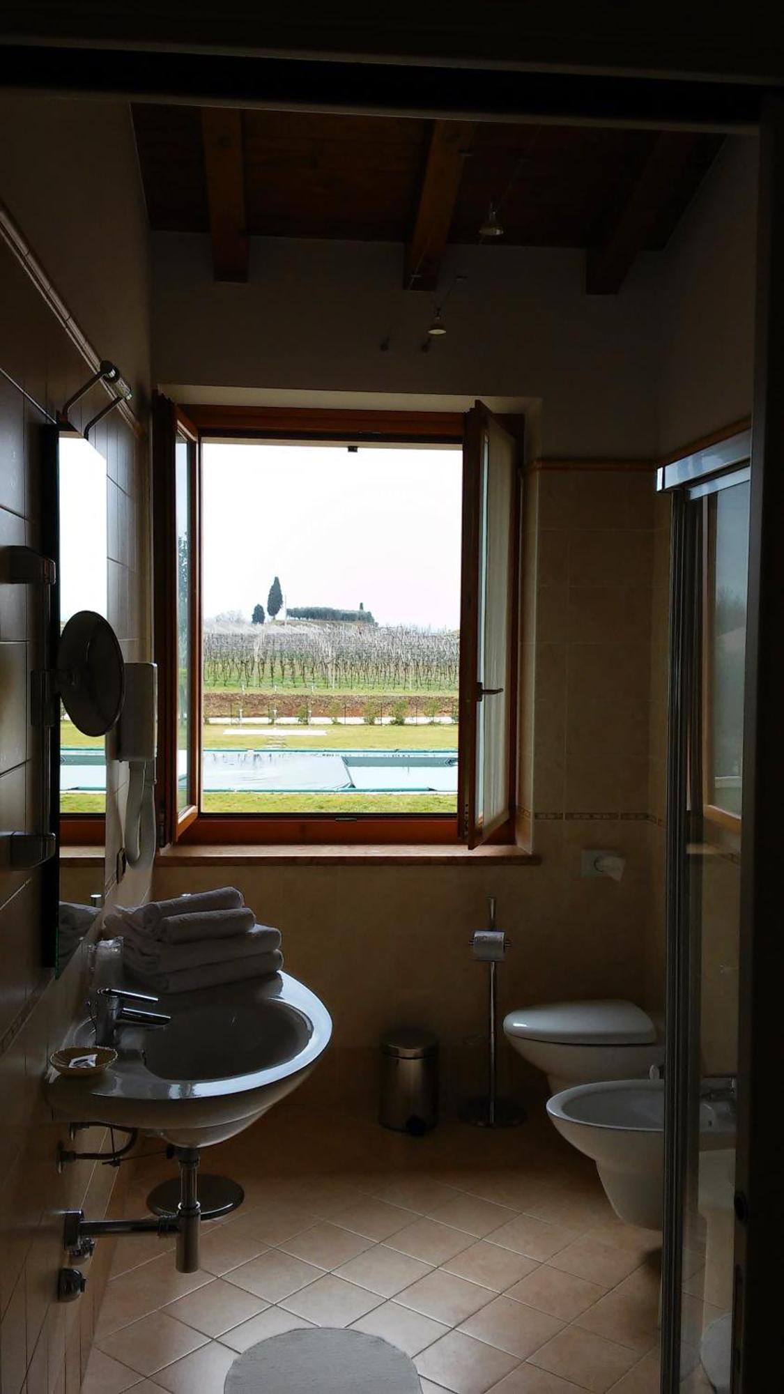 Relais Corte Pontigliardo Colà Rum bild