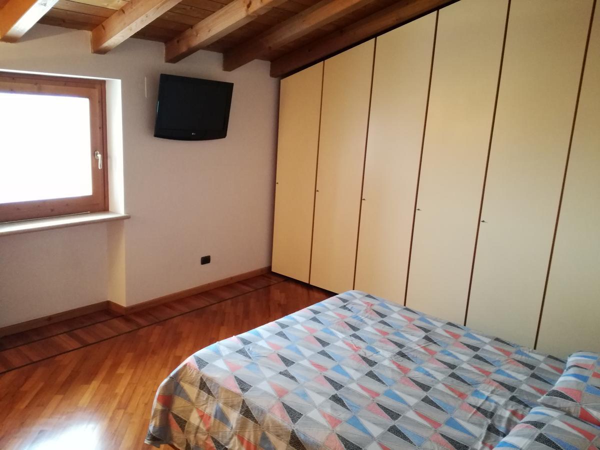 Relais Corte Pontigliardo Colà Exteriör bild